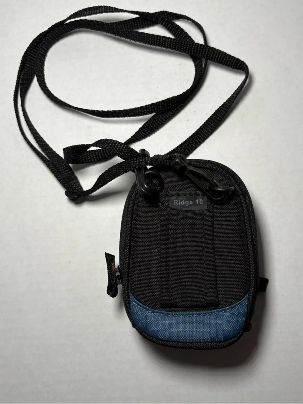 Vintage LowePro Ridge 10 Digital Camera Carrying Case Bag